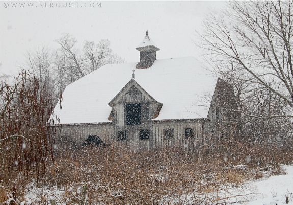 An old Meadowview, Virginia barn.